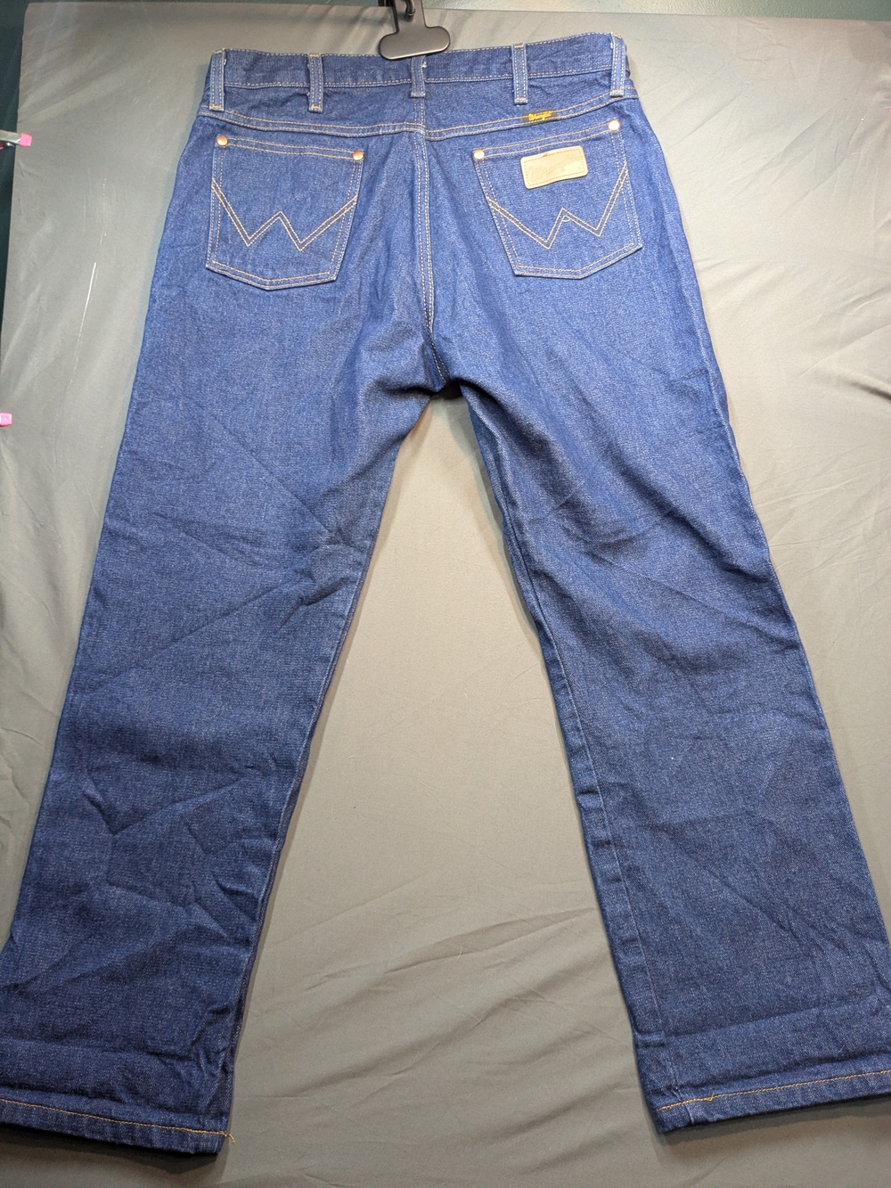 Wrangler Men's Relaxed Straight-Leg Jeans in Indigo Blue